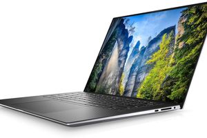 Dell Precision 5550 Station de travail mobile 15" Intel Core i7 i7-10750H 2,6 GHz |16GB RAM & 1TB SSD