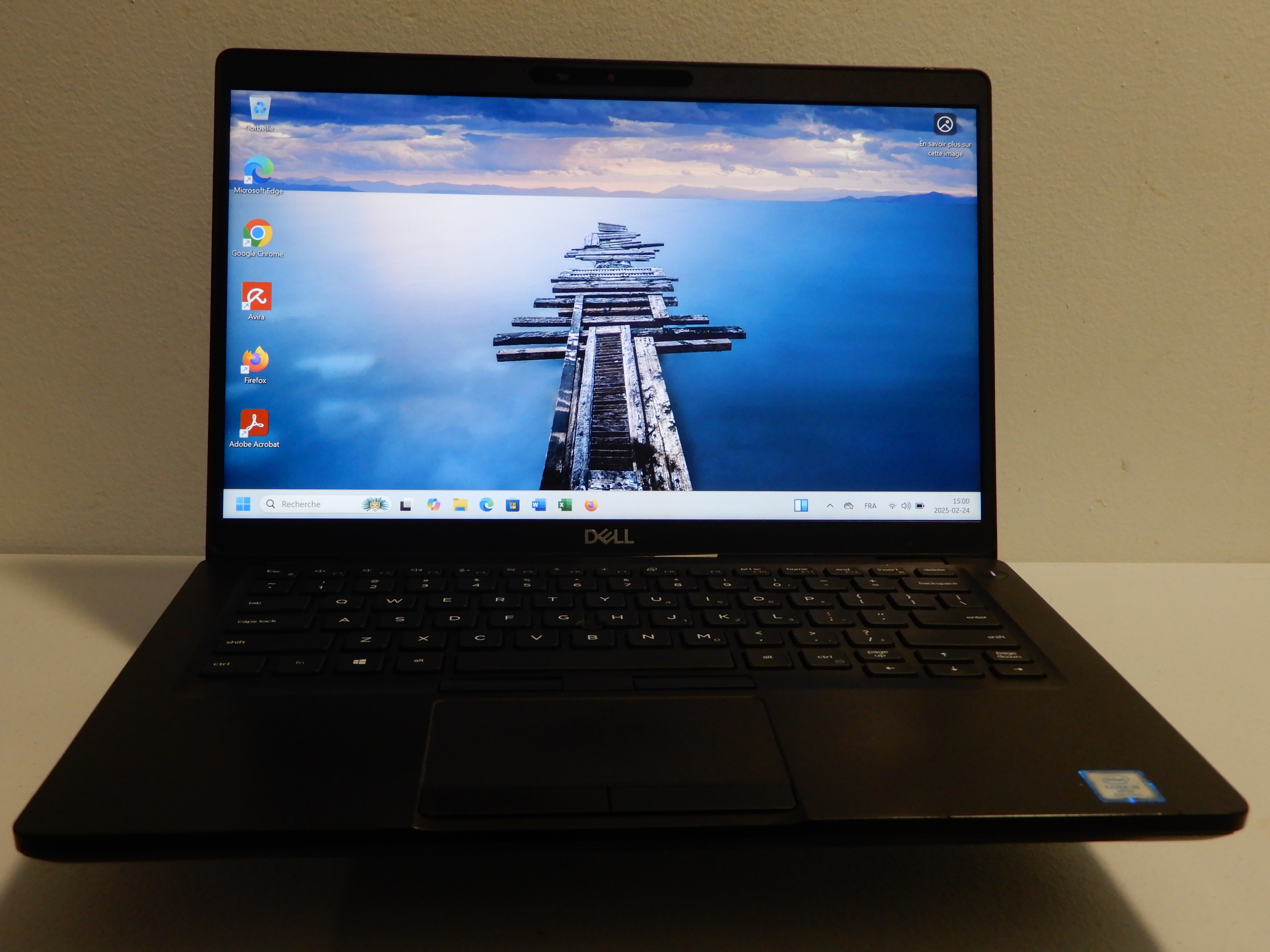 Image 1 de 💻Dell Latitude 5400 -14"-Core i5 8e Gén|16Go RAM |1To SSD|Win11 Pro - Webcam HD - Ultra Rapide